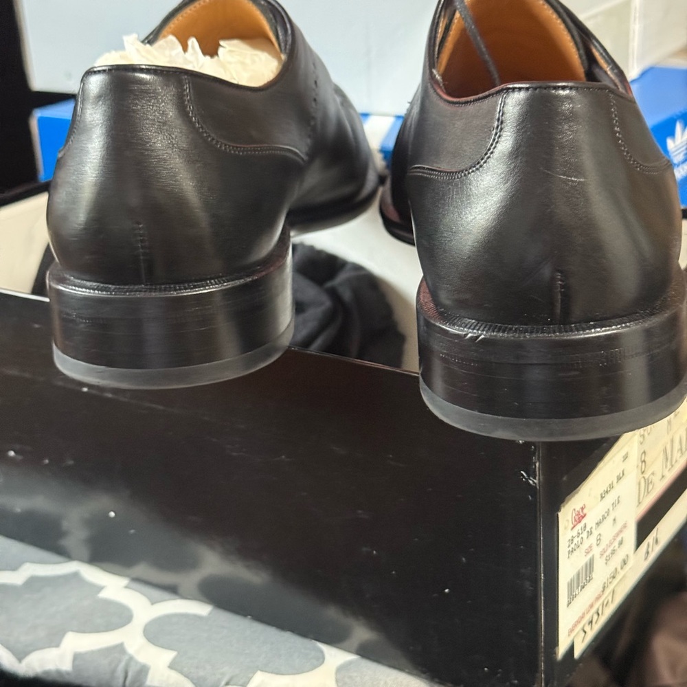 Elegant Black Leather Men's Oxfords